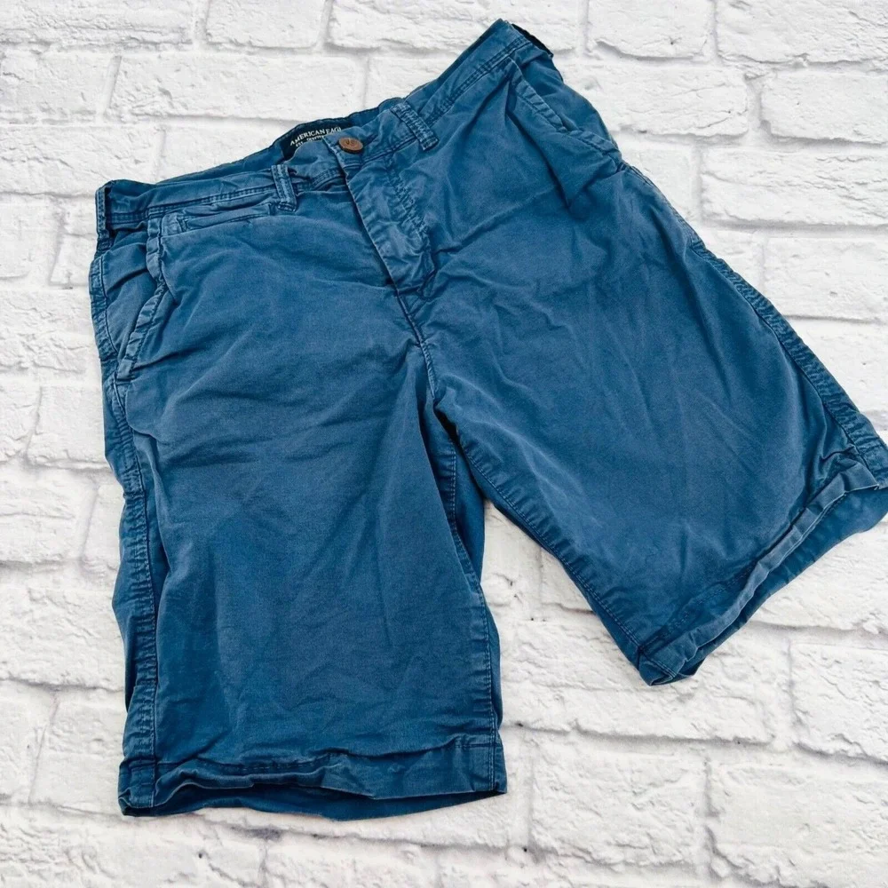American Eagle Classic Next Level Flex Blue Cargo Chino Shorts Mens 26 Casual
